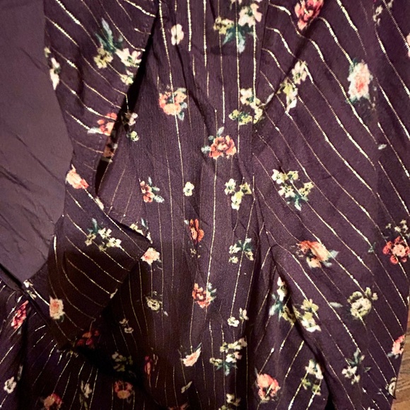 Lulus Purple floral wrap dress - Picture 3 of 6